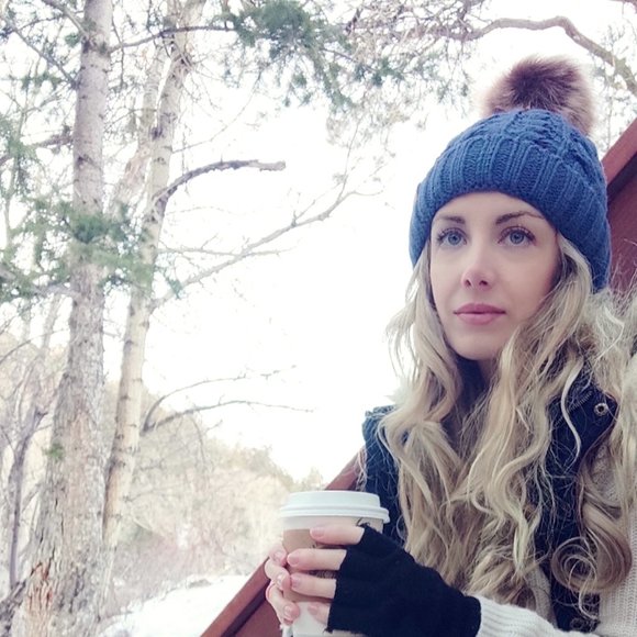 Womens Winter Warm Fleece Lined Knitted Soft Ski Cuff Beanie Hat with Pom Pom - Picture 8 of 8